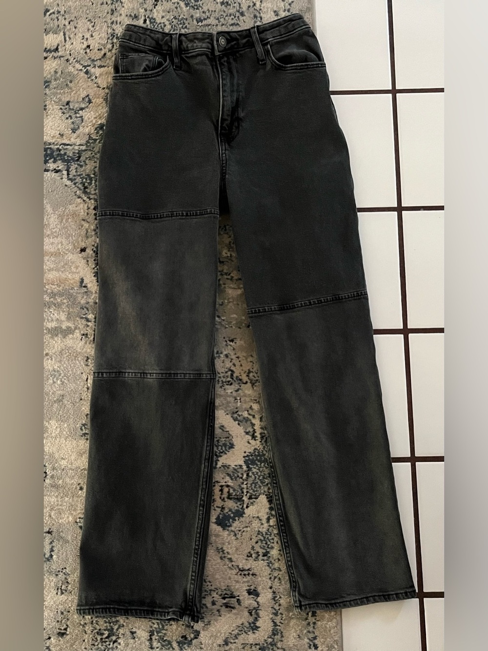 Hollister Women’s Black Ultra High-Rise Dad Straight Jeans size 3S 26x29
